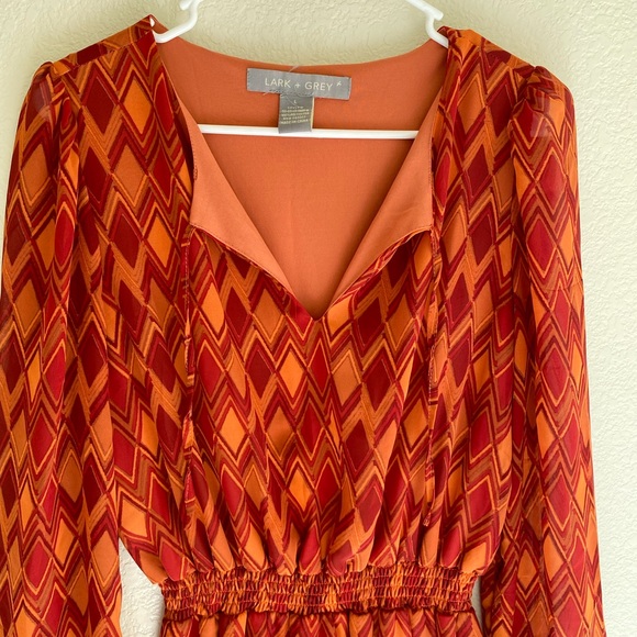 Geometric Patterned Red Dress - Picture 3 of 5